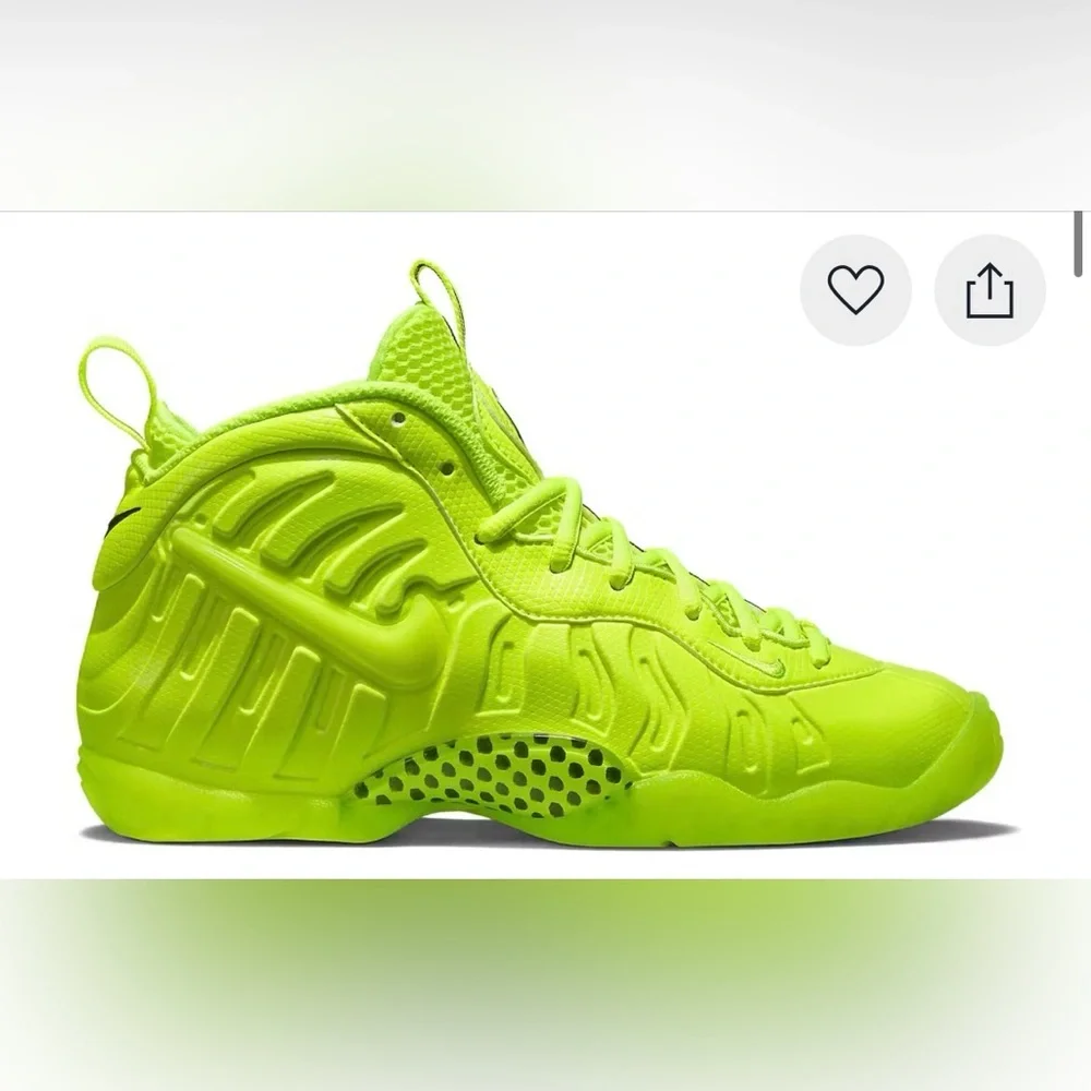 Nike Air Foamposite Pro Neon Green High-Top Sneaker